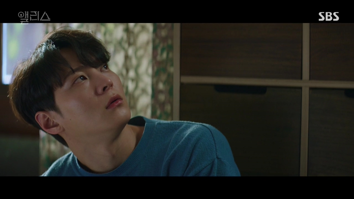 Alice: Episode 8 » Dramabeans Korean drama recaps